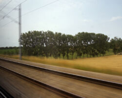 On the TGV between Paris and Saint-Nazaire, 185 mph